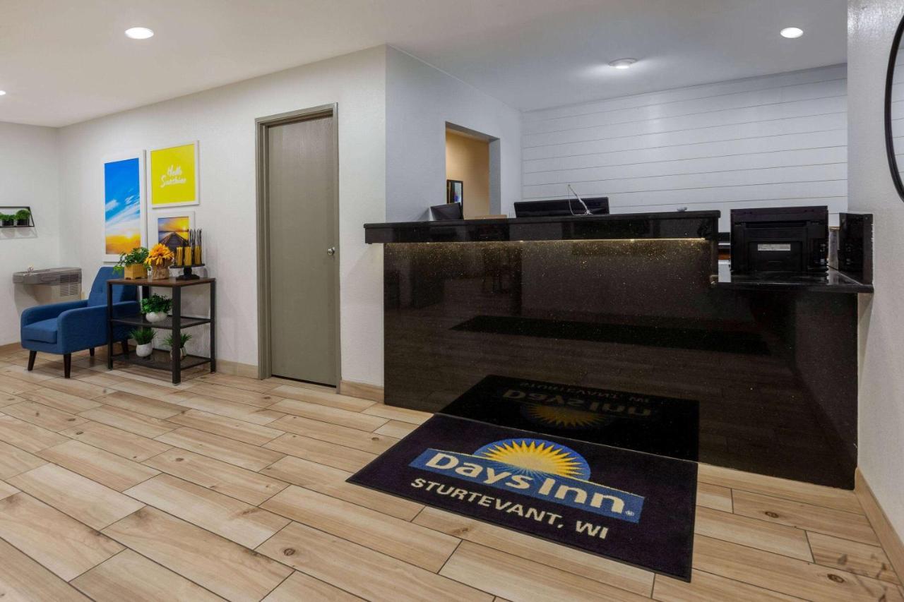 Days Inn By Wyndham Racine/Sturtevant Eksteriør billede
